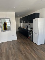 One-room apartment for rent In Romford 5 minutes to Romford station Elizaveta is walking free White are all included £1650 + 2 weeks deposit looking for responsible workers image 1