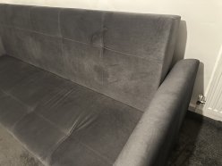 Продам новый диван -кровать . В связи с закрытием магазина. Ширина -216см .( Турция) 550£. I m selling new sofa bed good quality 550£.