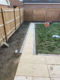 Мультитрейд experience man, paint ,handyman, groundworks garden(slabs, edge), celing renovation, skimming, clean rubbish. Working on day or price, depends for the job speak Russian ,Romanian ,English. .! working only for South East Kent! image 10