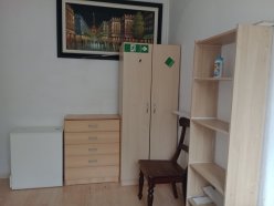 Double room in 3 bedroom flat with lovely view to Canary Wharf zone -2. Just 5 min to DLR station and bus stops. Our house 247 warm and tidy. We all are speak Russian. Looking for quiet and tidy tenants. The room is available now. Only for 1 or 2 people. image 1